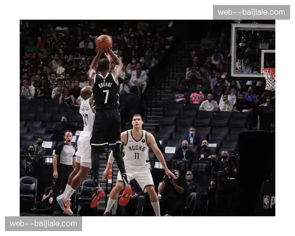 哈里斯个人原因连续缺阵 雄鹿后场轮换面临调整